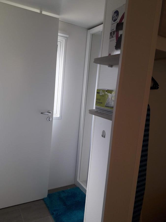 Mobil Home Neuf 2 Chambres 6 Personnes Saint Aygulf Plage Фрежюс Экстерьер фото